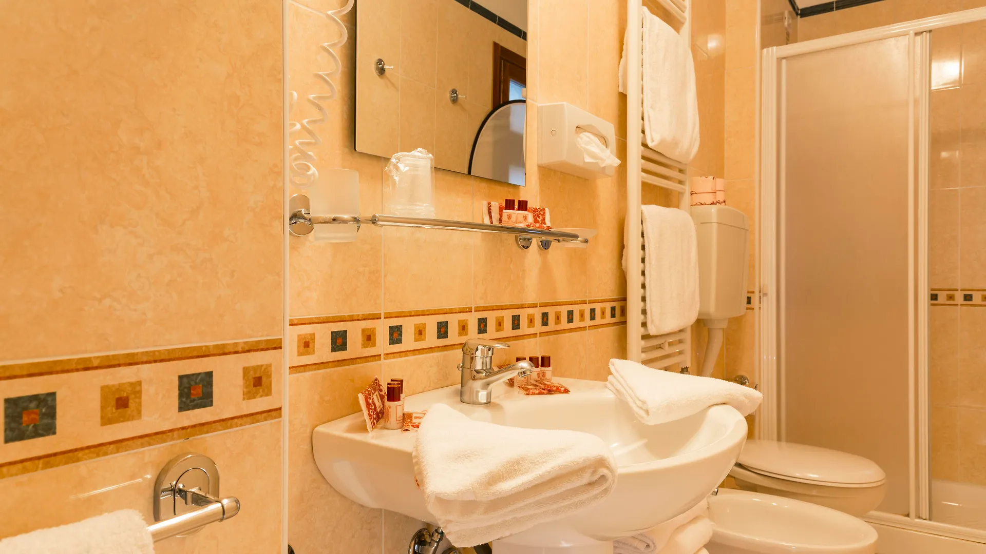 *** Guest house Palazzo Guardi Hotel Venice Italy